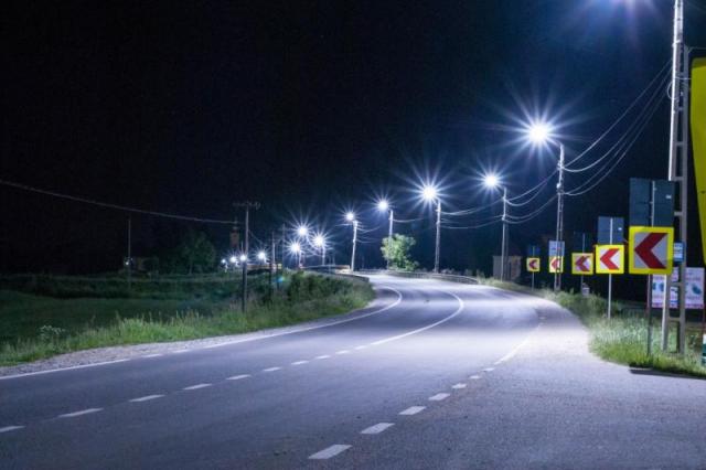 Flash Lighting Services se va ocupa în continuare de iluminatul public
