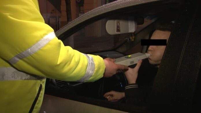  Bărbat depistat la volan sub influența alcoolului, cercetat penal de polițiștii brașoveni