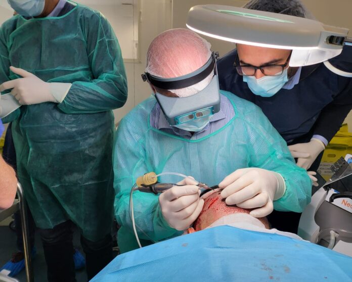 Dr. Bogdan Moldovan, la una din sesiunile de instruire 