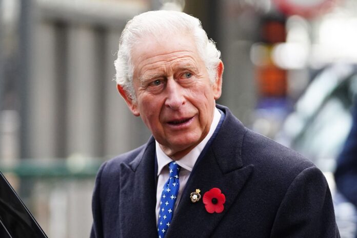 Regele Charles al III-lea a fost internat vineri într-un spital londonez