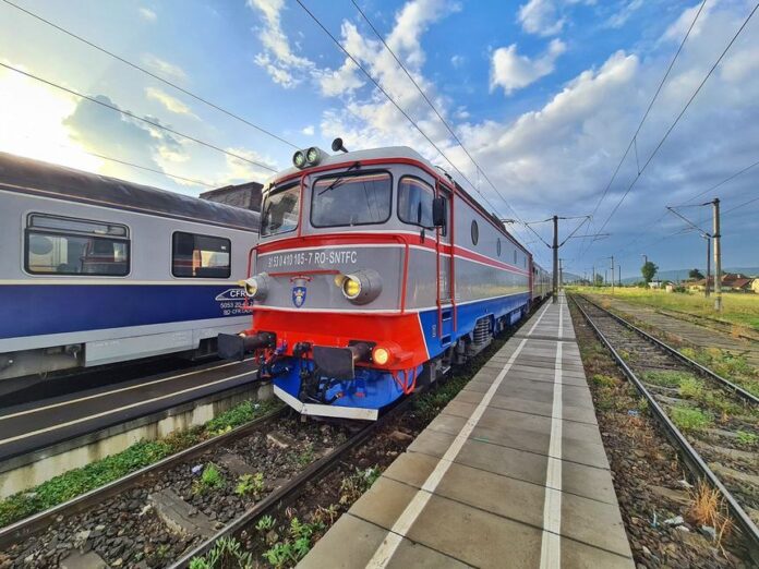 Tren foc Sinaia Brașov călător