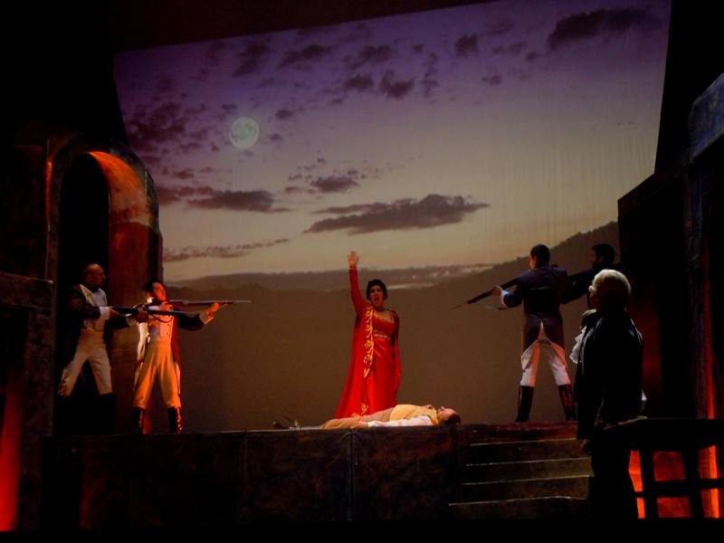 „Tosca” deschide stagiunea Operei Brașov