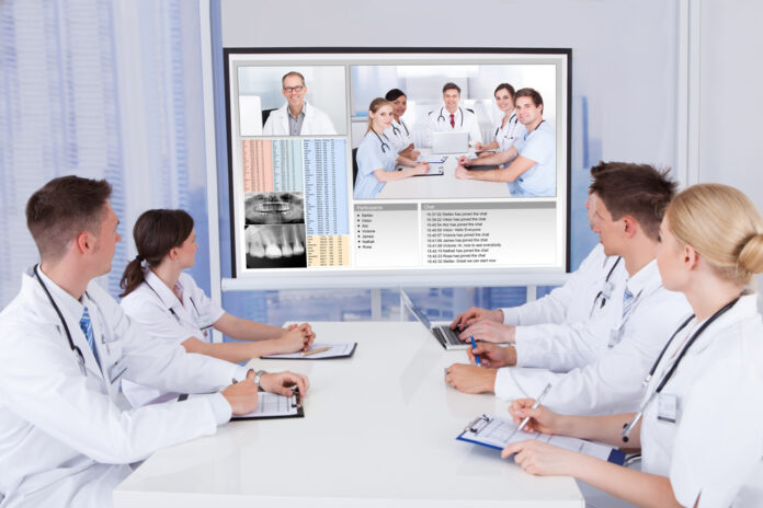 (P) Colaborarea dintre medici în lumea modernă: cum vine tehnologia în sprijinul pacienților?