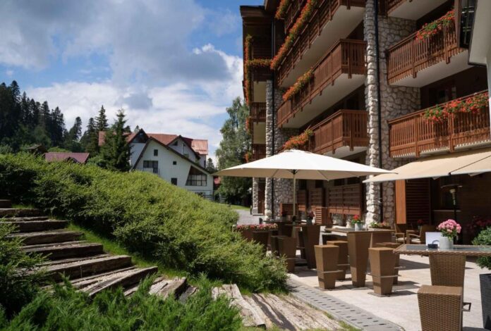 Brașovul este vicelider național la spații de cazare turistice