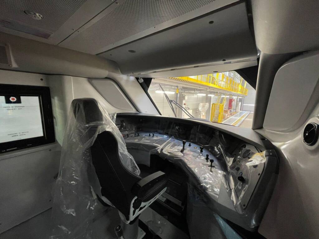 Primul tren cumpărat de România, la 20 de ani după Săgețile Albastre, Bucureşti - Constanţa