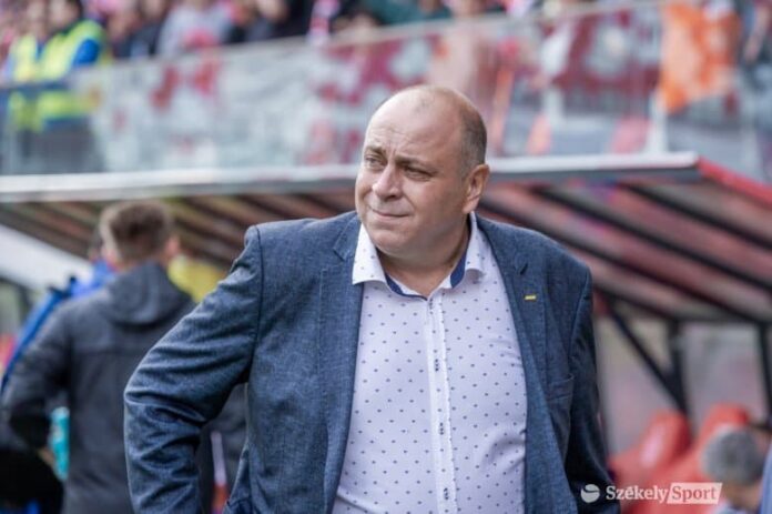 Sepsi OSK, pe un butoi de pulbere. Laszlo Dioszegi e furios după eșecul cu Corvinul din Cupa României: 
