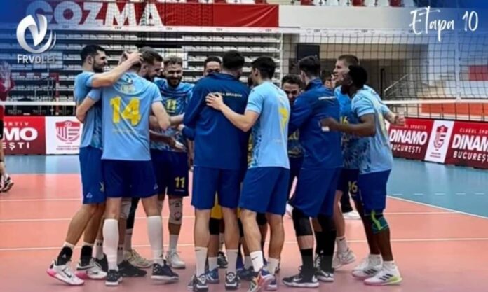 Revanşă cu vârf şi îndesat. Corona Brașov o bate pe Dinamo la București! Elevii lui Laurențiu Lică termină anul pe primul loc în Divizia A 1 de volei masculin