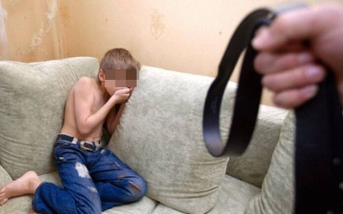 46% dintre copii sunt bătuți în familie