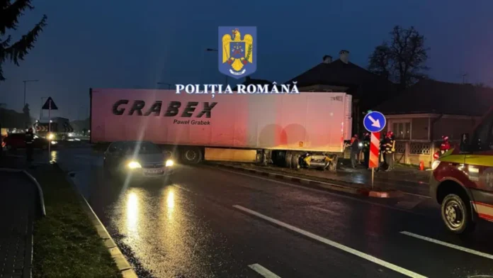 Trafic rutier blocat pe DN 1, la ieșirea din Făgăraș spre Sibiu, din cauza unui accident