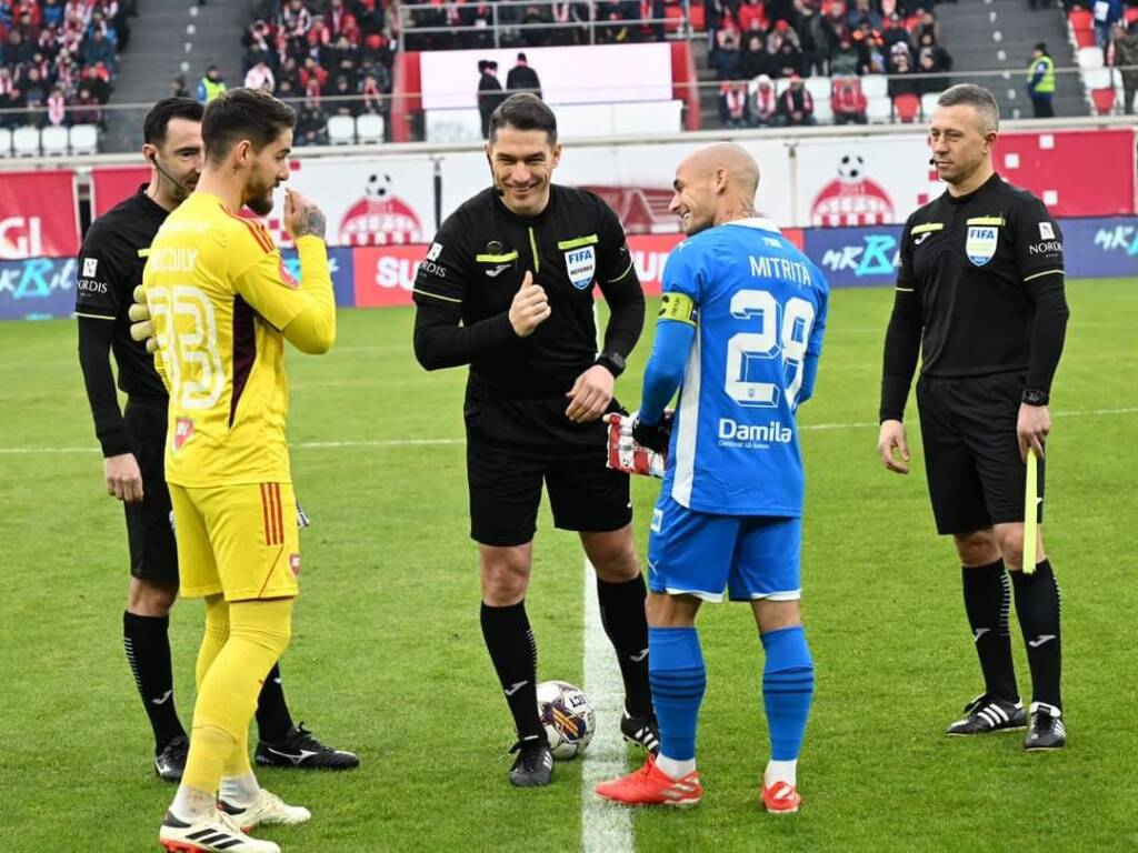 Istvan Kovacs, desființat de Attila Hadnagy: „Penibil, arogant, arbitru slab”