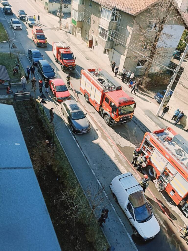 Incendiu la un bloc din Codlea