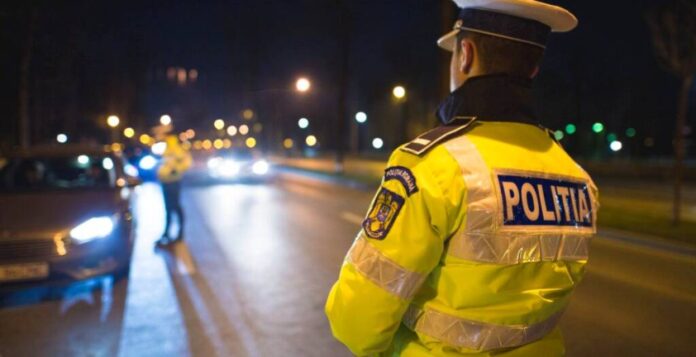 Brașov: În weekend, oamenii legii au legitimat 1124 de persoane și au verificat 920 de autovehicule