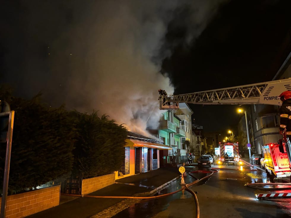 Incendiu la un restaurant din Brașov