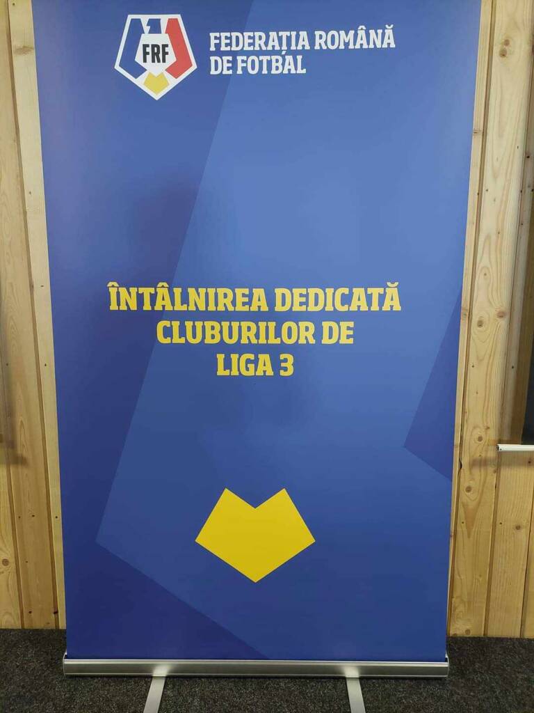 Întâlnire cu Burleanu. Reprezentanții cluburilor din Liga 3 s-au întâlnit cu șefii FRF la Cheile Grădiștei