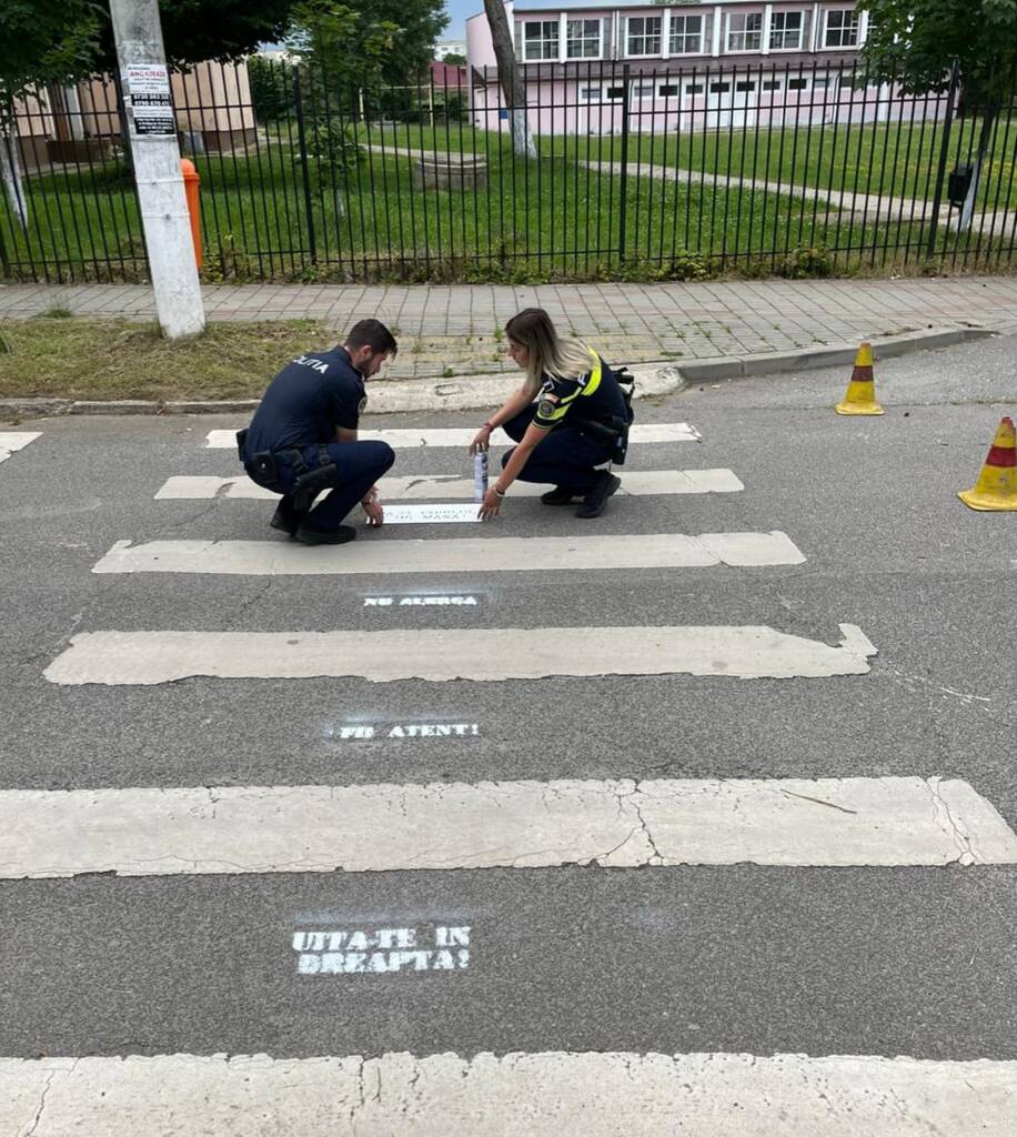 Traversați cu înțelepciune: Campania "Asfaltul îți vorbește - ascultă-i mesajul!", în Victoria