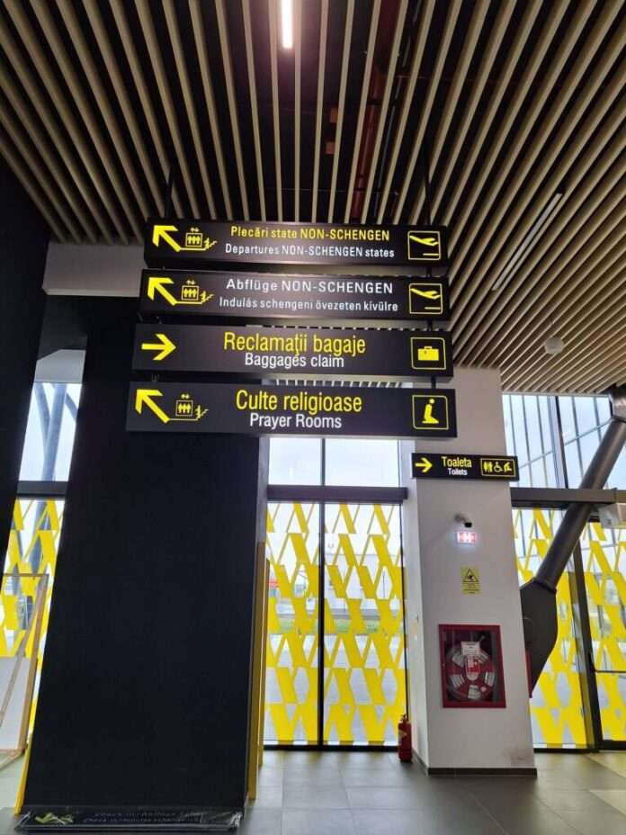 Aeroportul Brașov trece, în sfîrșit, la program de 16 ore
