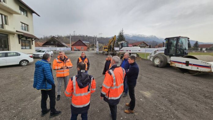 Au început lucrările de modernizare a drumului DN 73, între Braşov şi Fundata