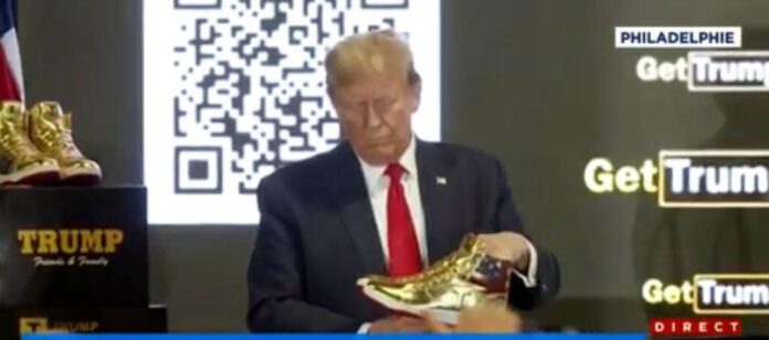 Donald Trump și-a lansat noua sa linie de încălțăminte