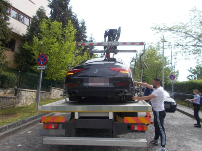 Polițiștii locali brașoveni au dat săptămâna trecută 426 de amenzi în valoare de 164.126 lei
