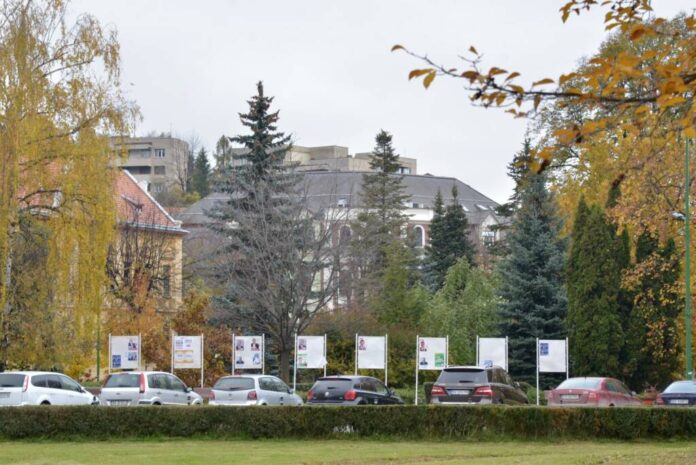 252 de panouri pentru afişaj electoral în Brașov