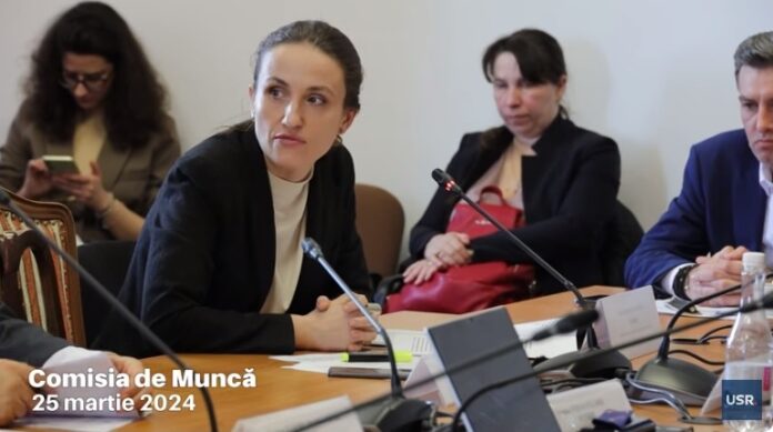 USR: Guvernul cedează și elimină taxa pe boală, dar doar pe jumătate