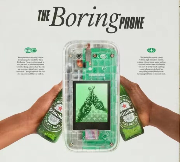 Heineken a lansat telefonul plictisitor