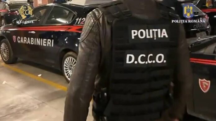 Percheziții domiciliare în România, Italia, Austria, într-o cauză privind constituirea unui grup infracțional organizat, trafic de migranți și instigare la fals intelectual