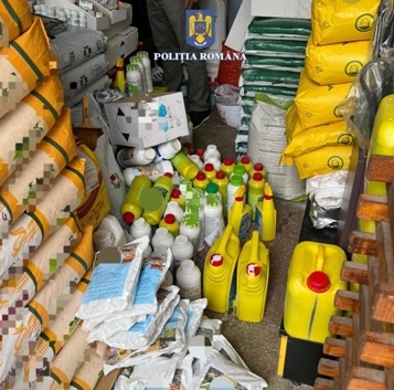 Două dosare penale după ce polițiștii au verificat opt societăți comerciale din Brașov care se ocupă cu substanțe periculoase
