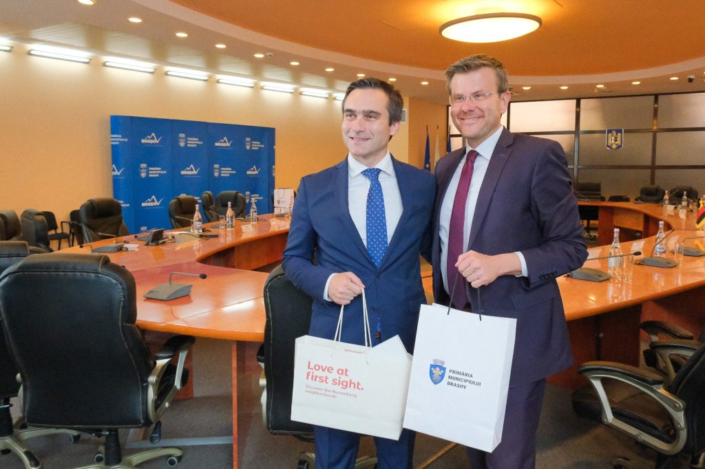 Primarul din Nürnberg a venit la Brașov pentru a semna înfrățirea dintre cele două orașe