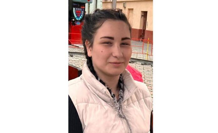 O copilă de 14 ani, din Prejmer, a dispărut de acasă.
