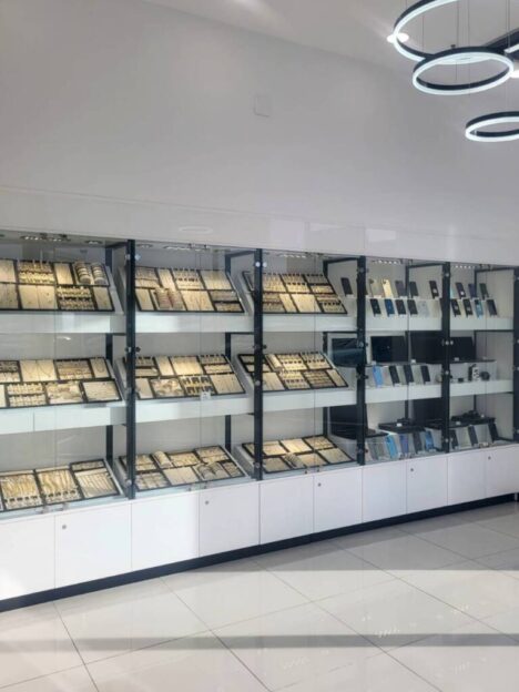 MAGNOR liderul pieței de amanet deschide cea de-a doua agenție în Brașov, în Eliana Mall