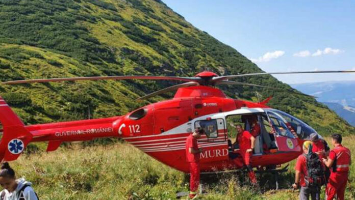 Un turist a murit pe munte, în zona Șaua Tigăilor, după ce a făcut un stop cardio-respirator