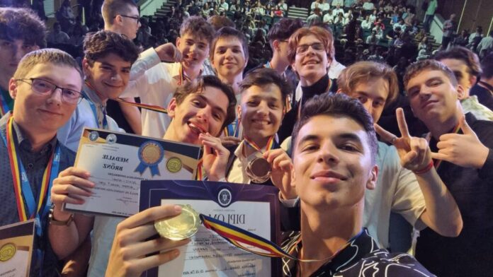 Elevii din Brașov s-au remarcat la Olimpiada Națională de Tehnologia Informației