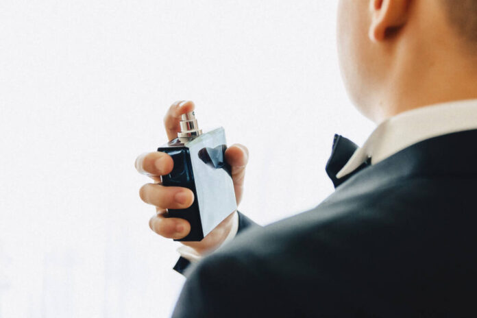 (P) 4 criterii de care să ții cont când alegi un parfum masculin