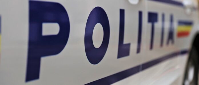 Un conducător auto care nu avea dreptul să conducă în România, depistat în Teliu. În Mândra a fost găsit un tânăr care conducea un moped fără permis