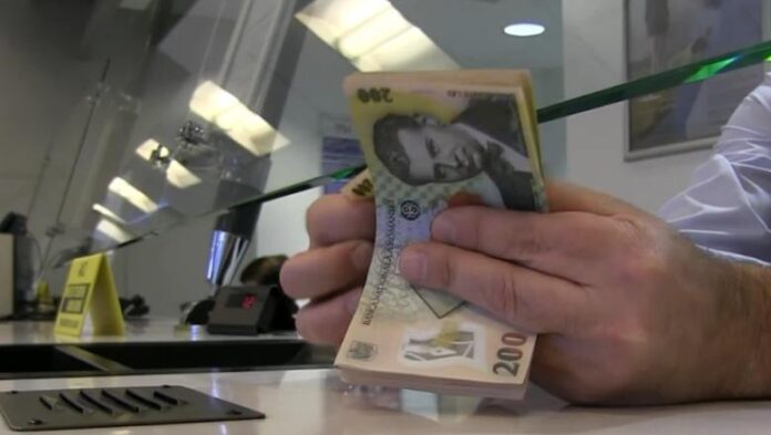 Ratele vor scădea după ce BNR a redus dobânda-cheie