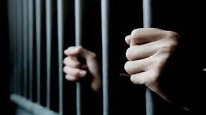 Un bărbat din Săcele a ajuns la închisoare pentru că a fost violent cu familia sa