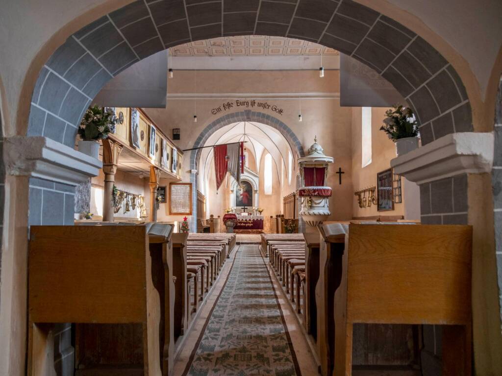 Noaptea muzeelor la sate: Nocturnă la Biserica fortificată Cincșor