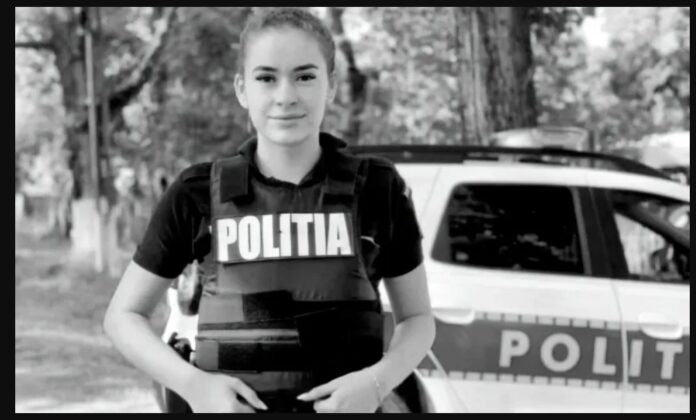 Polițista de 21 de ani, înmormântată cu onoruri militare în satul natal