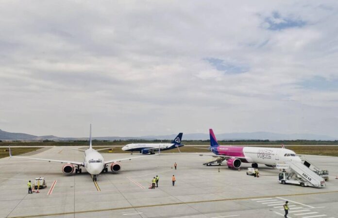 Pista din Brașov a aeroportului este închisă temporar