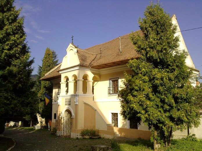 Muzeul Prima Școală Românească s-a mutat, temporar, în Casa Barac