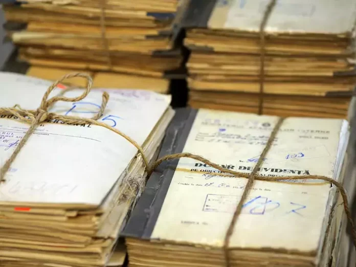 Securitatea comunistă a deschis, în perioada 1980-1989, peste 250.000 de dosare de urmărire