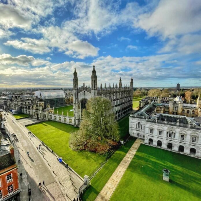 Limba română se va preda la Universitatea Cambridge din Marea Britanie