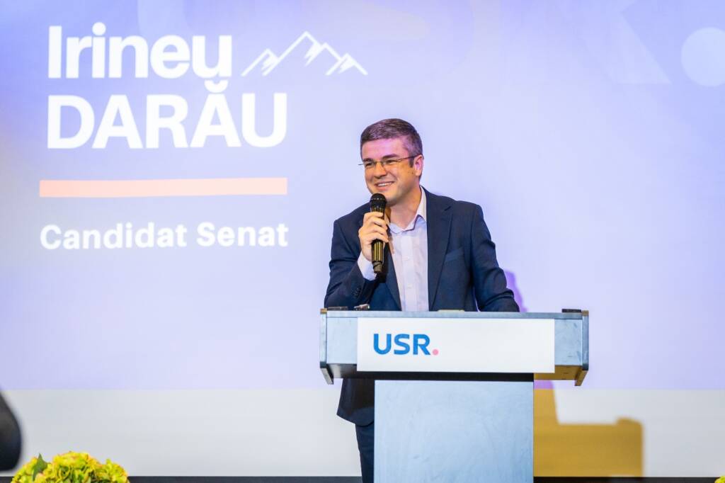 USR Brașov și-a prezentat public echipa pentru alegerile parlamentare din 1 decembrie și viziunea pentru Brașov și România pentru următorii ani. Elena Lasconi, președinta USR, a fost prezentă la eveniment