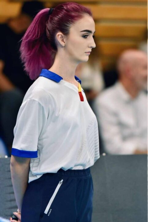 Volei: Diana Slavu, tânăra speranță a arbitrajului brașovean