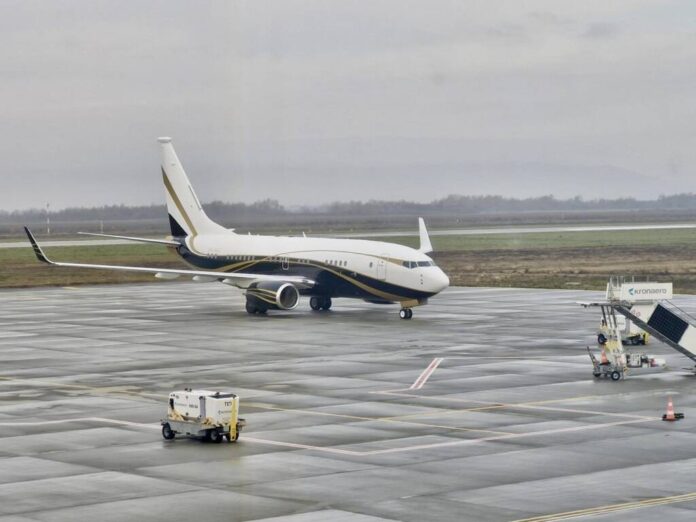 Un zbor dintre Kuala Lumpur (Malaezia) și Brașov, cel mai lung zbor operat până acum spre și dinspre Aeroportul Brașov