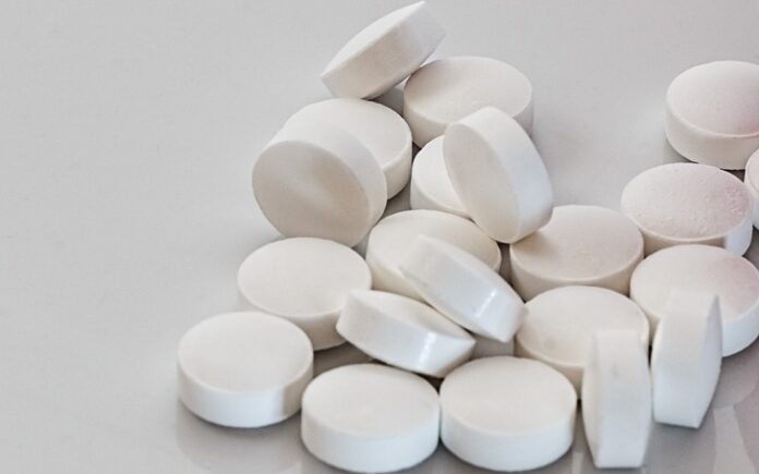 Paracetamolul și Metforminul ar putea dispărea din farmacii, avertizează Asociația Producătorilor de Medicamente Generice din România