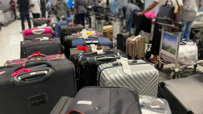 Greve în transportul din Europa: Perturbări ale zborurilor și trenurilor posibile în decembrie și ianuarie