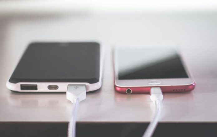 Portul USB-C devine obligatoriu în Uniunea Europeană pentru dispozitivele electronice