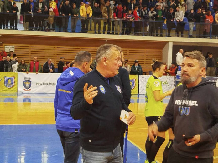 Bogdan Burcea, iritat de subiectul plecării lui Alexandru Dedu de la Corona Brașov: 